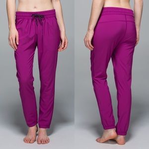 Lululemon Namaskar Pant II Sz 4 In Regal Plum NWT